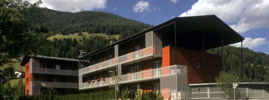 Mehrgeschossiger Wohnbau in Heinfels, Osttirol Mehrgeschossiger Wohnbau in Heinfels, Osttirol